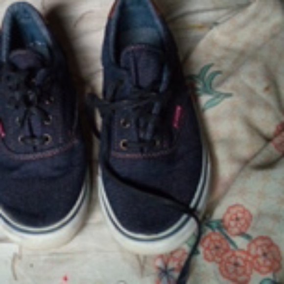 Girl shoes - Picture 3 of 3